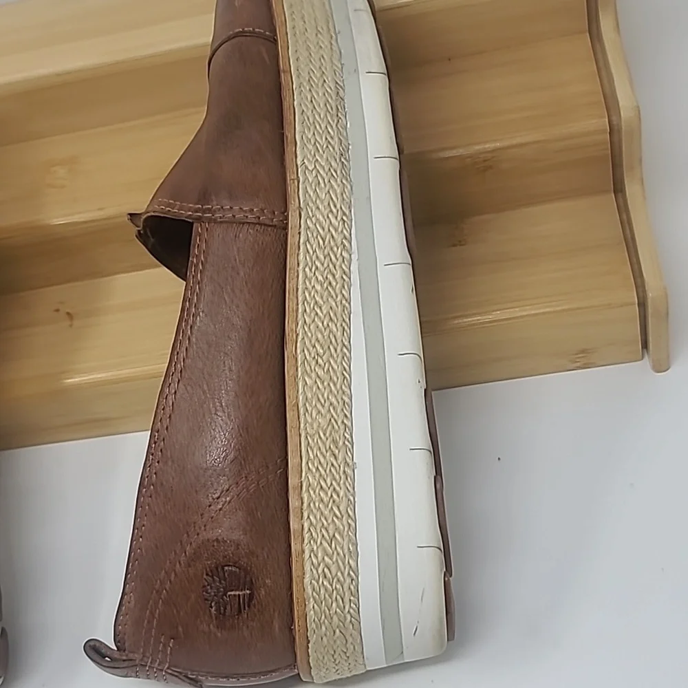 Timberland Brown Slip-On Flats with Cushioned Soles - Picture 9 of 9